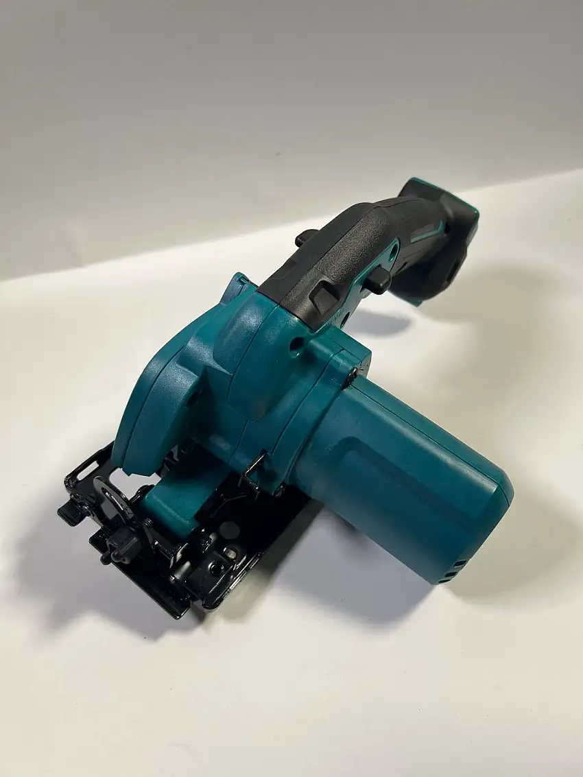 Makita HS 301 DZ Akku Handkreissäge 12V max. 85 mm Solo - Leicht Gebraucht