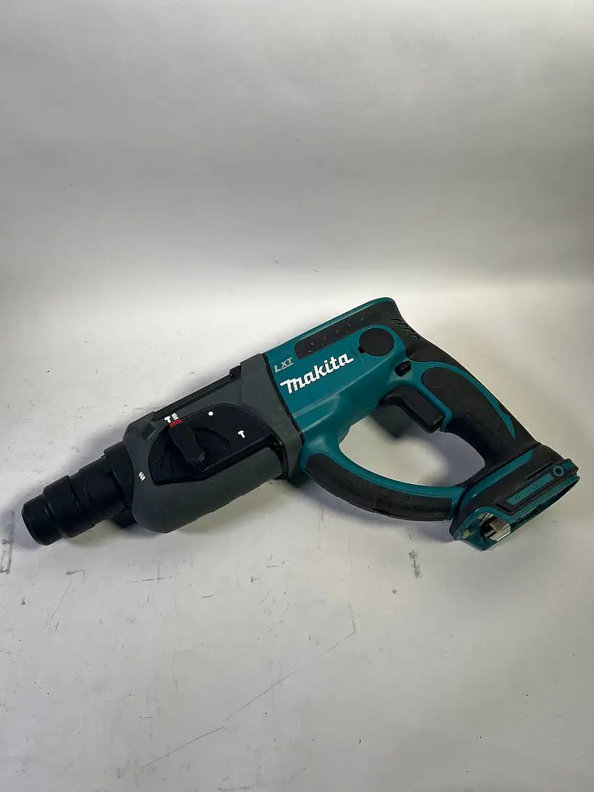Makita DHR 202 Z Akku Kombihammer 18V 2,0J SDS Plus Solo - Reparaturgerät
