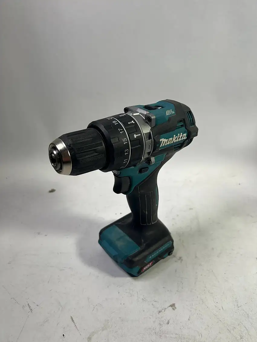 Makita HP 002 GZ Akku Schlagbohrschrauber 40 V max. 64 Nm Brushless Solo - Gebraucht