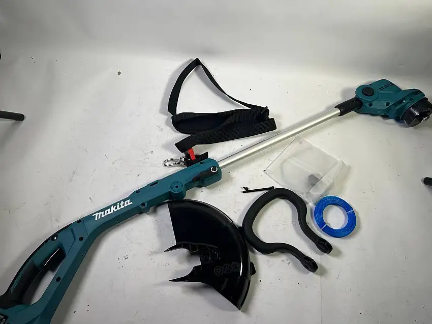 Makita DUR 193 Z Akku Rasentrimmer 18 V 260 mm - Neuwertig