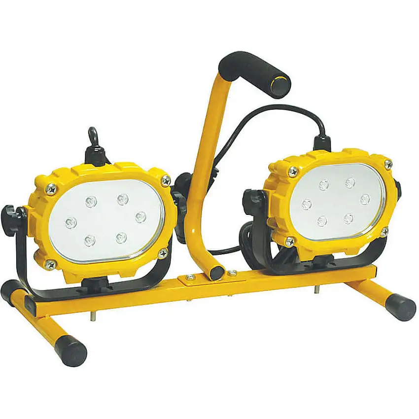 LUMAPRO 24K352 Tragbare LED-Leuchte, Twin, 32 W, 120 V